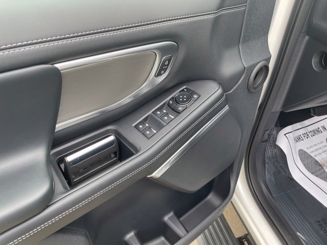 New 2026 Ford Expedition Max Platinum w/ Driver's Package AWD/4WD image 8