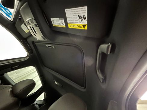 Used 2019 MAZDA CX-5 Signature image 25