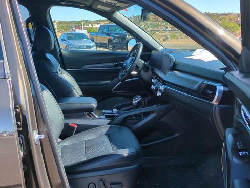 Used 2024 Kia Telluride SX X-Line image 35