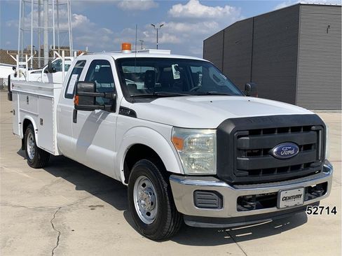 Used 2015 Ford F350 XL RWD image 3