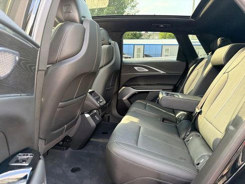 Used 2024 Cadillac Lyriq Sport RWD image 16