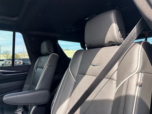 Used 2023 Cadillac Escalade Sport w/ Touring Package image 32