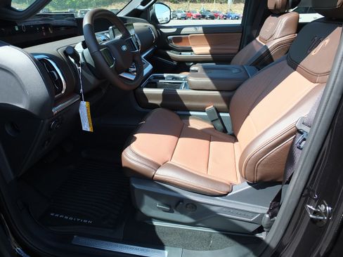 New 2026 Ford Expedition King Ranch AWD/4WD image 12