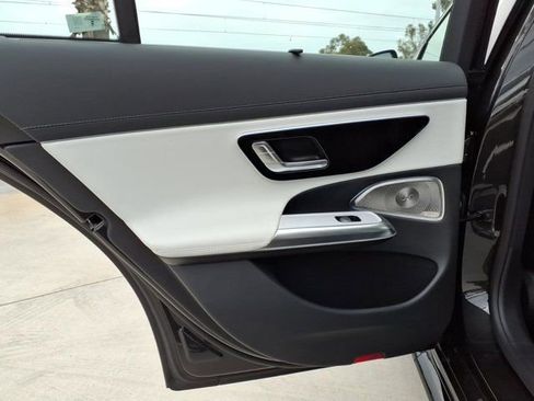 New 2026 Mercedes-Benz E 53 AMG e 4MATIC Sedan image 17