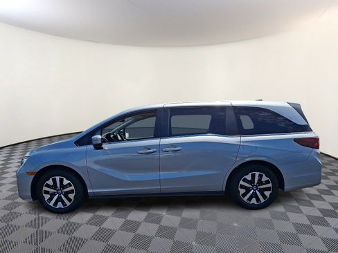 Used 2025 Honda Odyssey EX-L image 4