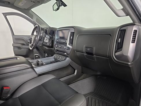 Used 2018 GMC Sierra 2500 SLT w/ Duramax Plus Package AWD/4WD image 24
