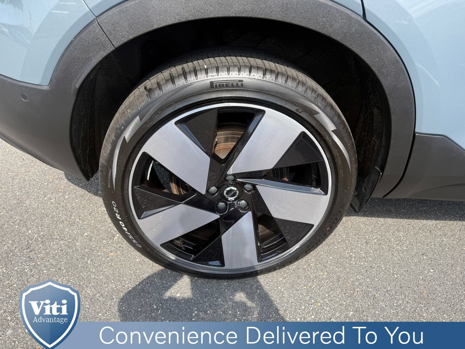 Certified 2023 Volvo XC40 Recharge Ultimate w/ Protection Package Premier AWD/4WD image 13