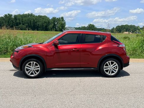 Used 2016 Nissan Juke S AWD/4WD image 6