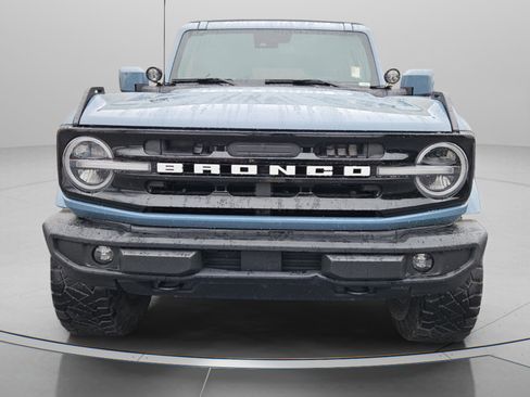 Used 2022 Ford Bronco Outer Banks image 11