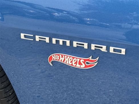 Used 2013 Chevrolet Camaro LT w/ Hot Wheels Special Edition image 10