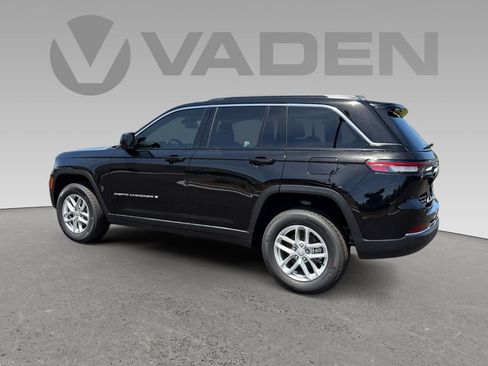 New 2026 Jeep Grand Cherokee Laredo AWD/4WD image 21