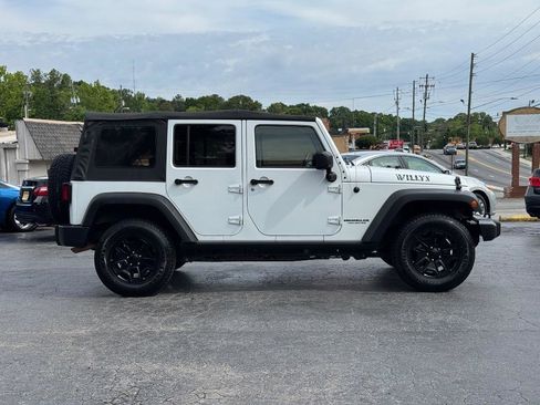Used 2014 Jeep Wrangler Unlimited Sport AWD/4WD image 7