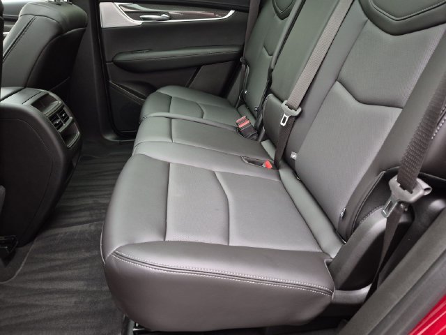 Used 2024 Cadillac XT5 Sportv AWD/4WD image 21