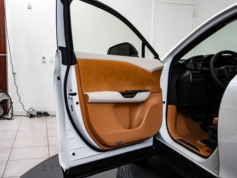 New 2026 Lexus RZ 350e 2WD image 25