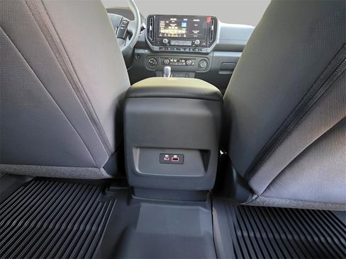 New 2026 Nissan Frontier SV w/ All-Weather Content Package image 9