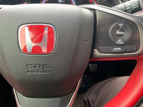 Used 2018 Honda Civic Type R image 7