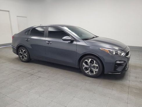Used 2021 Kia Forte LXS FWD image 11
