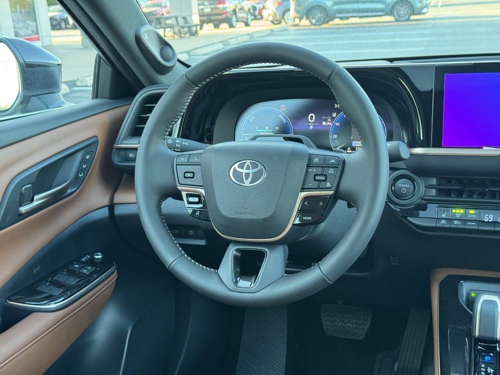 New 2026 Toyota Crown Signia w/ Advanced Technology Package AWD/4WD image 8