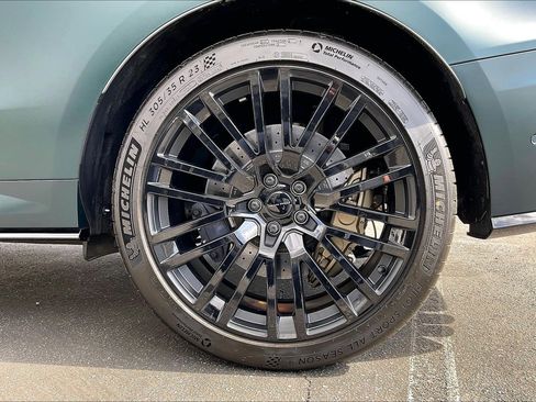 New 2026 Land Rover Range Rover Sport SV AWD/4WD image 18