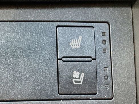 Used 2016 Lexus IS 200t w/ Navigation System Package RWD image 23