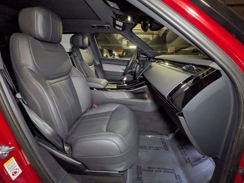 New 2025 Land Rover Range Rover Sport SE image 17
