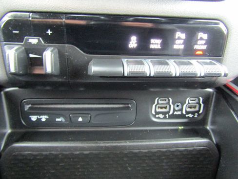 Used 2019 RAM 1500 Rebel w/ Rebel Level 2 Equipment Group AWD/4WD image 46
