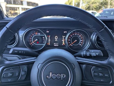 Used 2020 Jeep Wrangler Unlimited Sport image 29