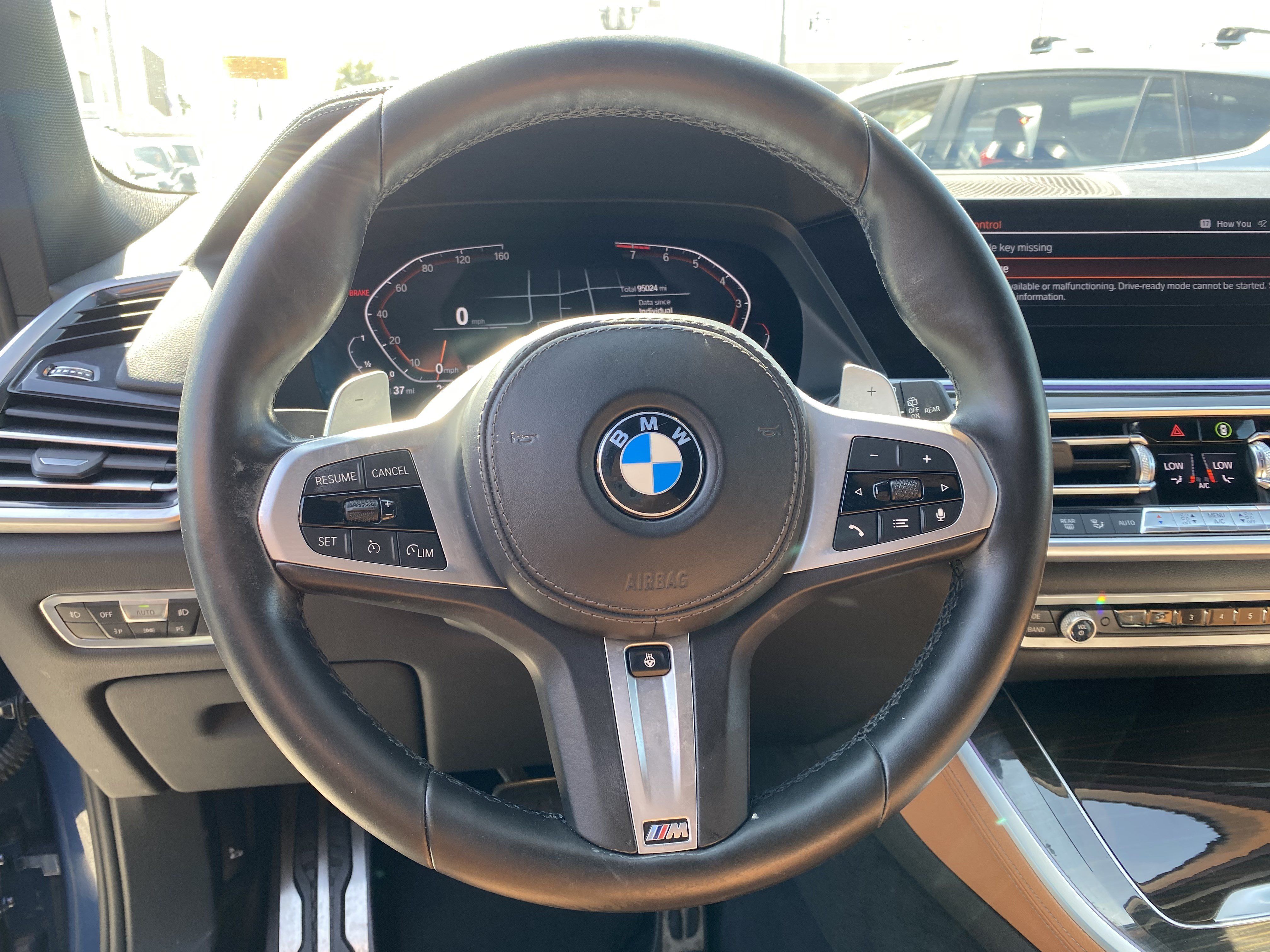 Used 2020 BMW X5 sDrive40i w/ M Sport Package RWD image 18