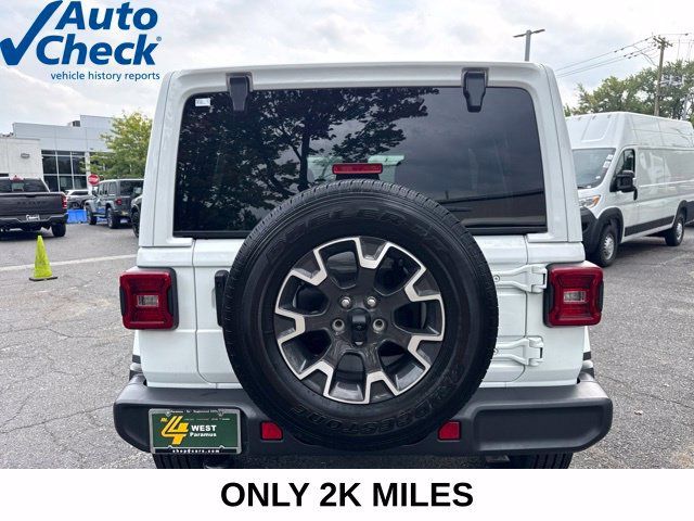 Used 2024 Jeep Wrangler Unlimited Sahara AWD/4WD image 18