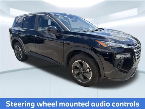 Used 2025 Nissan Rogue SV FWD image 5