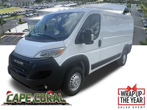 New 2026 RAM ProMaster 2500 w/ Convenience Group image 1