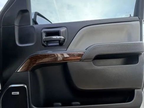 Used 2017 GMC Sierra 1500 SLT image 23