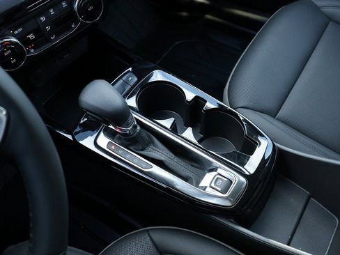 Used 2025 Chevrolet Trax ACTIV w/ Driver Confidence Package image 26