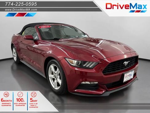 Used 2015 Ford Mustang Convertible RWD image 1