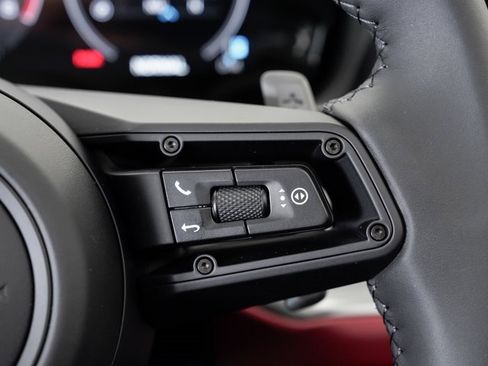 New 2025 Porsche Cayenne S image 15