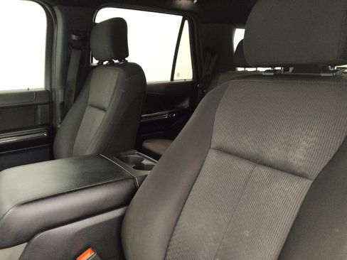Used 2020 Ford Expedition XLT RWD image 17
