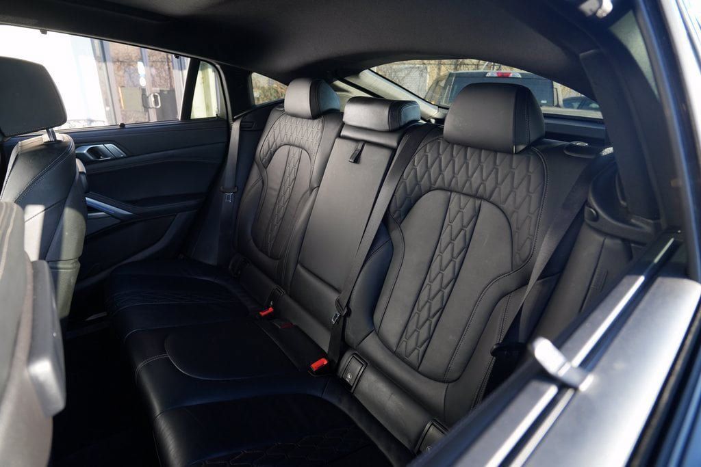 Used 2023 BMW X6 xDrive40i w/ Executive Package AWD/4WD image 20