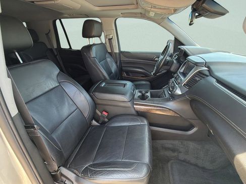 Used 2015 Chevrolet Tahoe LT RWD image 10