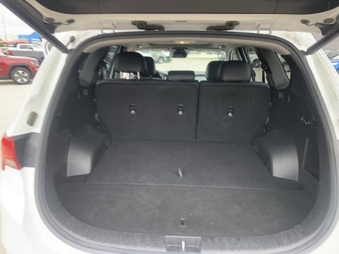 Used 2023 Hyundai Santa Fe Limited image 14
