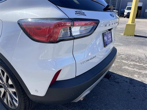 Certified 2020 Ford Escape Titanium image 10