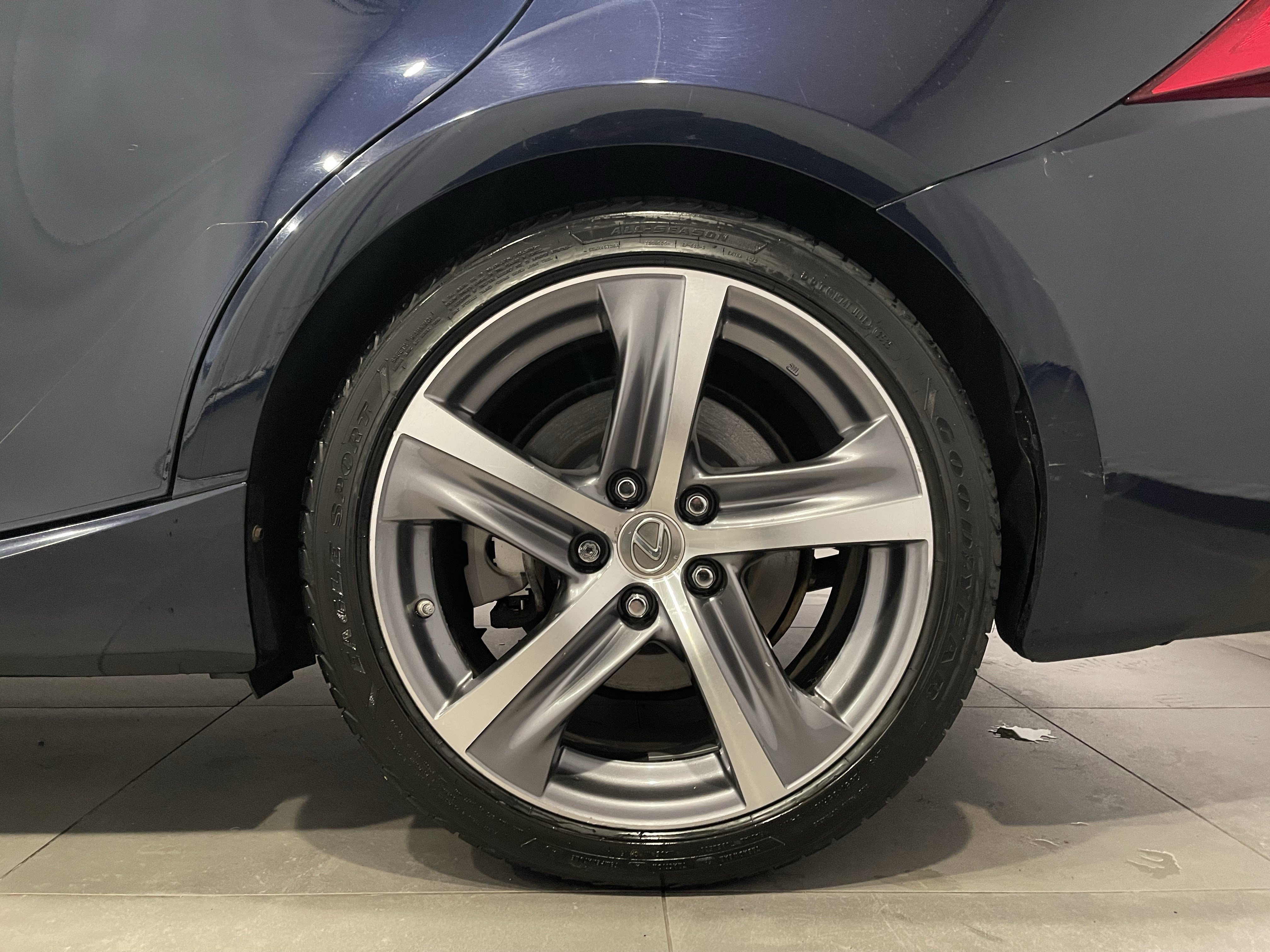 Used 2017 Lexus IS 300 AWD w/ Premium Package image 8
