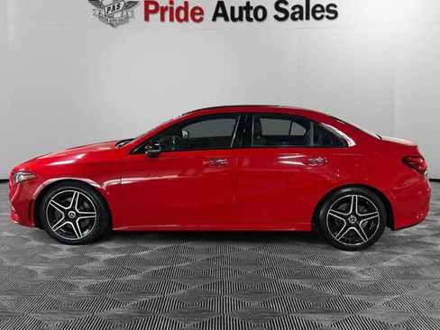 Used 2019 Mercedes-Benz A 220 4MATIC image 4