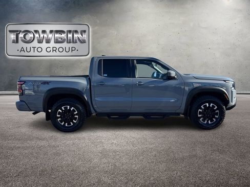 Used 2024 Nissan Frontier PRO-4X w/ Technology Package image 3