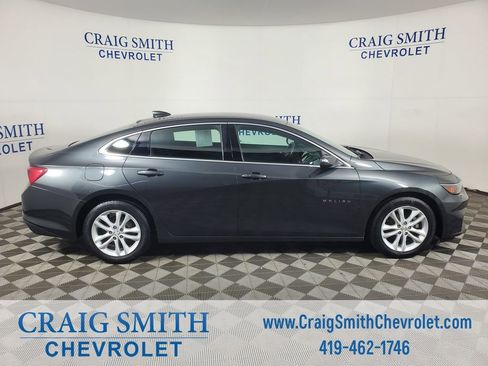 Used 2018 Chevrolet Malibu LT FWD image 6