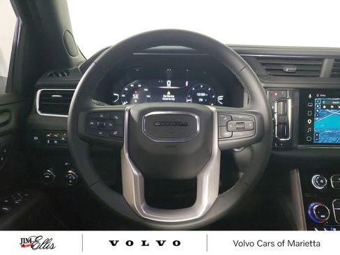 Used 2024 GMC Yukon Denali RWD image 19