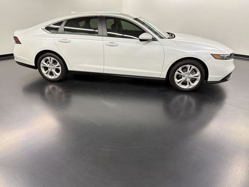 Certified 2024 Honda Accord LX image 8