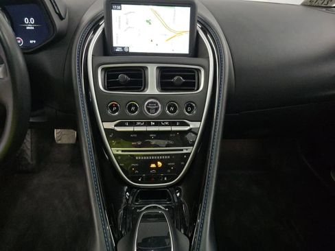 Used 2018 Aston Martin DB11 V12 image 11