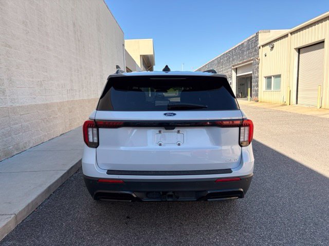 Used 2026 Ford Explorer ST-Line AWD/4WD image 5
