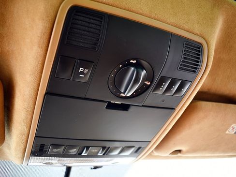 Used 2008 Porsche Cayenne GTS image 39