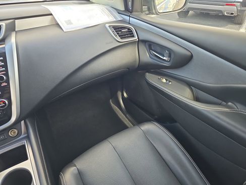 Used 2021 Nissan Murano SL image 11